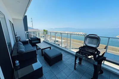 Image de Awaji Island Oceanfront Balcony  A white hideaway / Sumoto Hyōgo