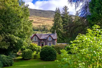 Image de Mansefield House -  a cottage that sleeps 10 guests  in 5 bedrooms