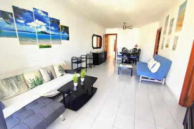 Image de Spacious Winter Rental In Nerja