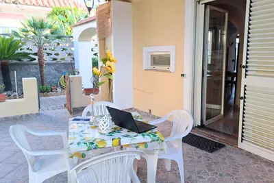 Image de Appartement de vacances pour 3 personnes env. 49 qmà Forio, Campanie (Ischia)
