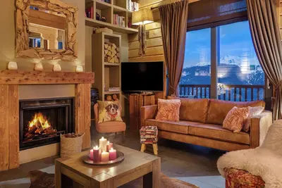 Image de 4-minute walk to the ski elevator with ski lockers! Snow-sure 1800m-3330m Mont Fort!