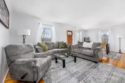 Image de No cleanup chores, arcade, fire pit, close to casino, I81, downtown.