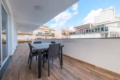 Image de Appartement 'Grace Home 1' avec vue sur la mer, Wi-Fi et climatisation