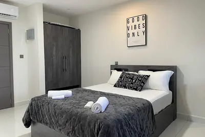 Image de Tranquil apartment with Ac in vibrant Accra