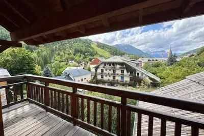 Image de À 350m des pistes de ski, 3ème étage, balcon, 34m², Serre Chevalier