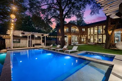 Image de Stone Haven Atx on Lake Austin