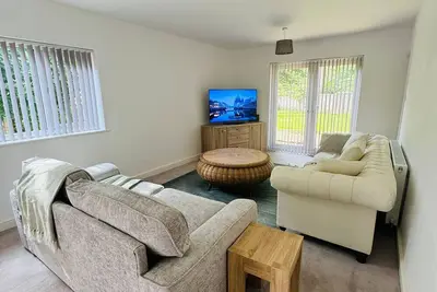 Image de Peaceful Village Stay – 4-Bed House with Garden in Monmouthshire