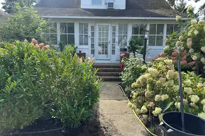 Image de Ryder Cup 1 min. away: 4-bedroom house in Bethpage-Farmingdale, bygone charm