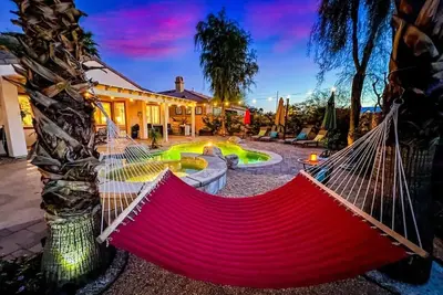 Image de Amore - 4 bed/pool/spa/bbq/pingpong/billards