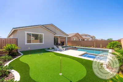 Image de Private Retreat House with Pool and Spa/Hot Tub Min from Westgate, Andretti Karting, and TWoods Golf