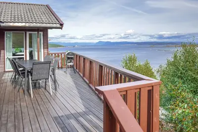 Image de Superbe maison à Nedstrand avec sauna