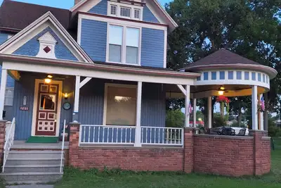 Image de Lovely 5-bedroom house with Ac in charming Vassar sleeps 11 comfortably