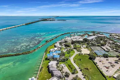 Image de Villa 4204 on Duck Key Boat Slip Available - 3bd 2ba