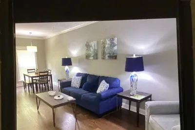 Image de Beautifully decorated 4 bed 4. 5 bath condo just waiting for you in Oxford!