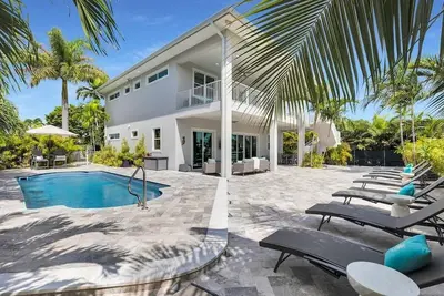 Image de Lazy Manatee