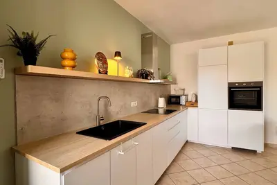 Image de Villa with 3 rooms and garden among nature, sea, mountains