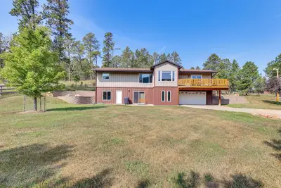 Image de 'Hayward Valley House' Black Hills Family Retreat