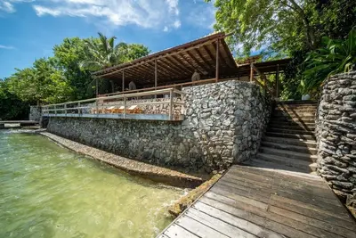 Image de w* | Exclusive 6br Beachfront Villa in Rosario