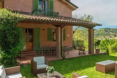 Image de Wonderful villa with infinity pool just above Brisighella spa