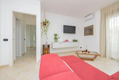 Image de Girasole (A5) | Three-room apartment with two bathrooms | Rho Fiera | Malpensa | Milan