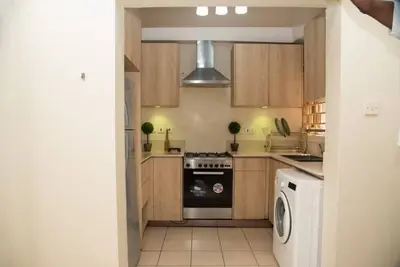 Image de 2-bedroom apartment in a gated community Regimanuel Estates Balloon Gates