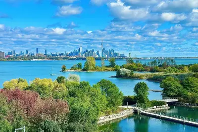 Image de Waterfront Heaven