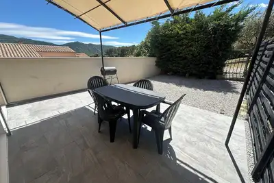 Image de Moderne, clim et barbecue privé