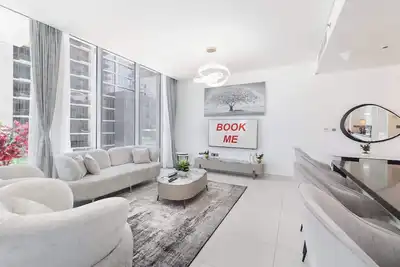 Image de StayShort - Top-Tier 4br in Meydan - Sleeps 7!