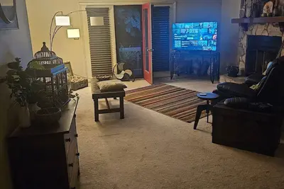 Image de Fabulous 1-bedroom condo in Jamestown