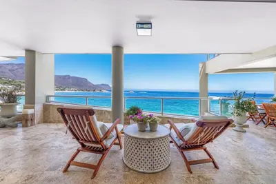 Clifton Views - Oceanfront Home