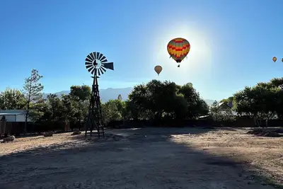 Image de Brand new 4-bedroom modern farmhouse with Ac, fireplaces, fitness in Corrales