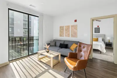 Image de Chic 2br Apartment | Prime Downtown Stay