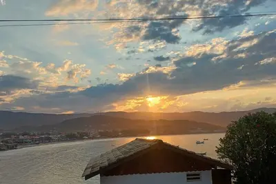 Image de Lobo do Mar Address House in the historic center of Garopaba, next to the beach.