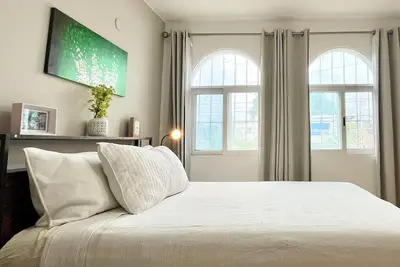 Image de Local Vibe and Great location 3-bedroom house with Ac in Cancún Downtown