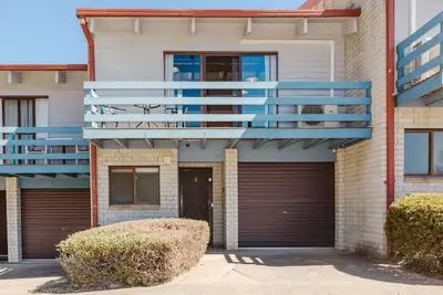 Image de Alpha Centauri - 8/39 Gippsland Street