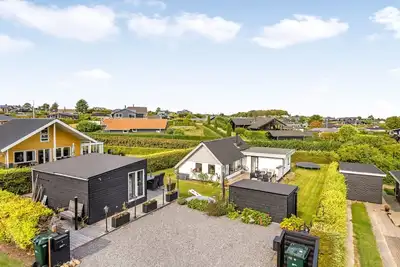 Image de \"Arnia\" - 250m from the sea by Interhome