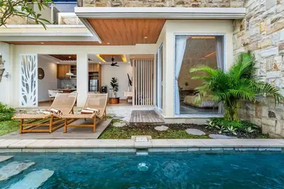 Image de Orivista New! Luxe Private Pool Villa w Rooftop