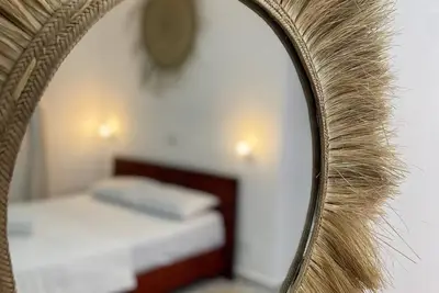 Image de Boho theme 1 bedroom\nSwimming pool\n3 minute walk to the beach\nCouple friendly