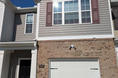 Image de Cozy 3 Bedroom 2. 5 Bath Townhome in Charming Carthage