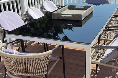 Image de Lakeside Haven Cozy Waterfront