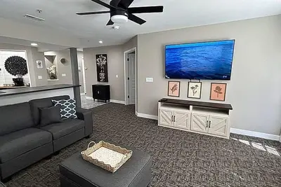 Image de Outdoor Pool~Best Location in Town~Adorable Condo