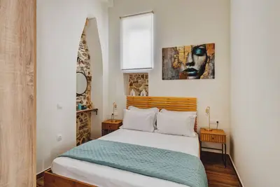 Image de Domus Tua - Acosy house fully-furnished 5 minutes from the port and downtown!