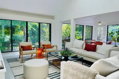 Image de Sawgrass Stunner - 2br and 2ba with den and office