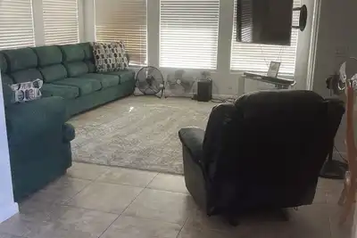 Image de Beautiful climate controlled home feet from theColorado River in Parker!