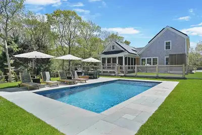 Image de Luxury Getaway With Pool In Island Grove