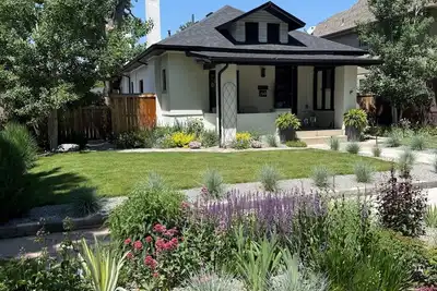 Image de Modern Farmhouse in Denver's Best \nNeighborhood - South Platt Park\nMIN 30 Days