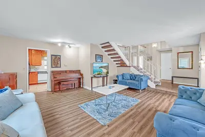 Image de Anaheim Hideaway w/ Game Room & Outdoor Relaxation