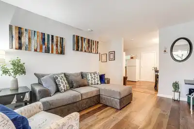 Image de 3-bedroom house in perfect Decatur with Ac