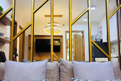 Image de Escapade relaxante avec un coin canapé spacieux