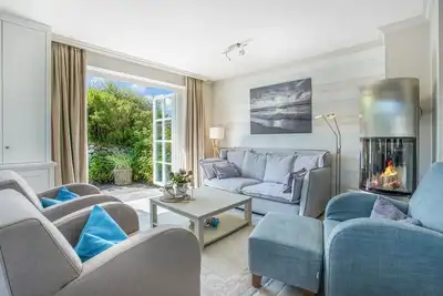 Image de Dünenseele - Modern vacation home with 3 bedrooms with terrace, beach chair